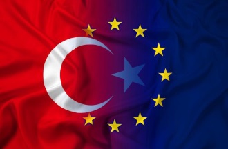 European Commission publishes very critical report on Turkey European Commission publishes very critical report on Turkey