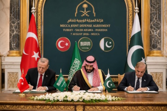 Turkey, Saudi Arabia and Pakistan Sign Landmark Defence Agreement in Mecca