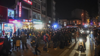 Turkey’s last minute curfew announcement causes mayhem Turkey’s last minute curfew announcement causes mayhem